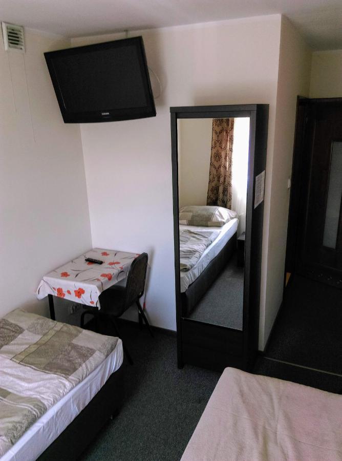 Gosciniec W Ogrodzie Apartamento Brusy Exterior foto